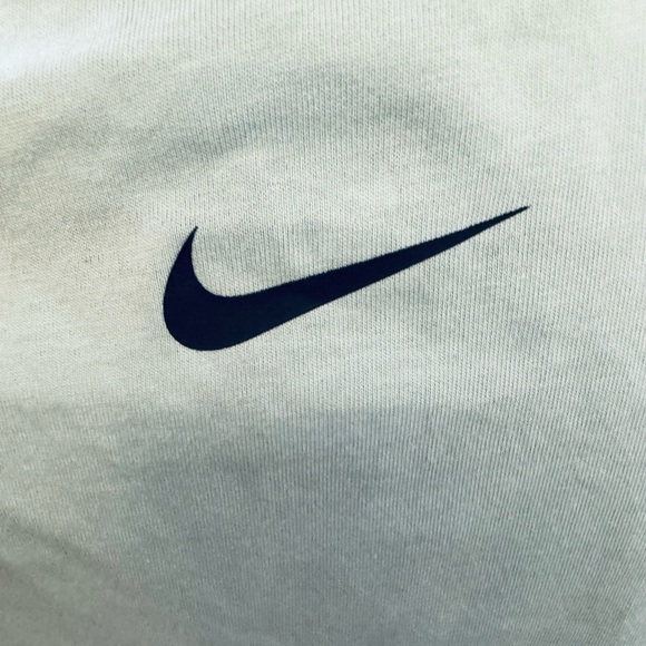 NIKE Women’s Just Do It Tank - Picture 4 of 7